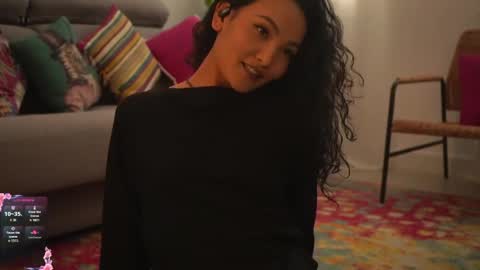 Snapshot of mercedesss_8 chatting on 31, 3, 2026 Next show on 03 Dec online show from 31, 3, 2026