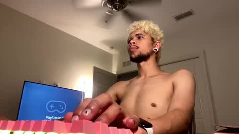 Snapshot of merlinharriss chatting on 25, 2, 2025 Merlinz Magic online show from 25, 2, 2025