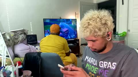 Snapshot of merlinharriss chatting on 12, 3, 2025 Merlinz Magic online show from 12, 3, 2025