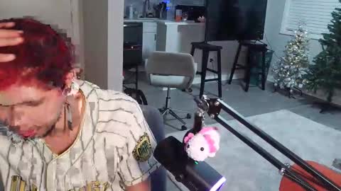 Snapshot of merlinharriss chatting on 16, 12, 2025 Merlinz Magic online show from 16, 12, 2025