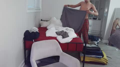 Snapshot of merlinharriss chatting on 12, 1, 2026 Merlinz Magic online show from 12, 1, 2026