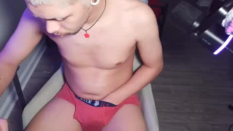 Snapshot of merlinharriss chatting on 14, 1, 2026 Merlinz Magic online show from 14, 1, 2026