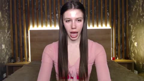 Snapshot of merry_sweets chatting on 3, 2, 2025 Emilia online show from 3, 2, 2025