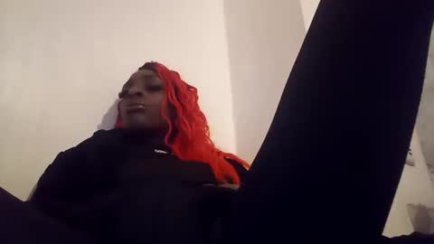 Snapshot of mertonalexis chatting on 29, 12, 2024 Alexismerton online show from 29, 12, 2024