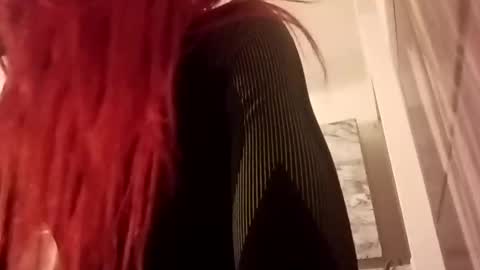 Snapshot of mertonalexis chatting on 5, 2, 2025 Alexismerton online show from 5, 2, 2025