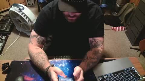 Snapshot of metalhead18787 chatting on 6, 8, 2026 metalhead18787 online show from 6, 8, 2026