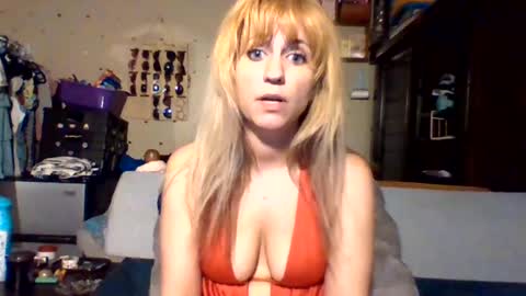 Snapshot of mezzy69 chatting on 7, 7, 2026 mezzy69 online show from 7, 7, 2026