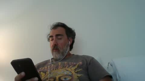 Snapshot of mfbardo1 chatting on 16, 6, 2026 DaddyBear4U online show from 16, 6, 2026