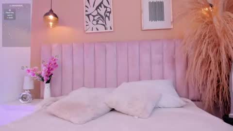 Snapshot of mia__bailey_ chatting on 7, 7, 2026 mia__bailey_ online show from 7, 7, 2026
