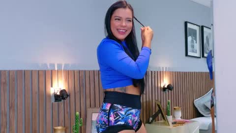 Mia Bellefort online show from 14, 2, 2026