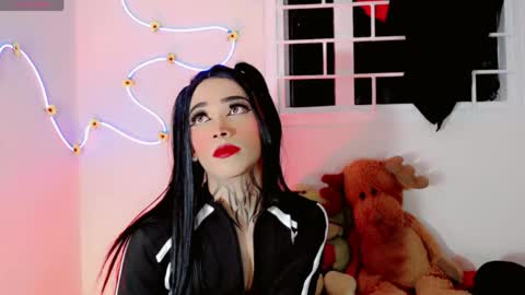 mia califa online show from 16, 5, 2026