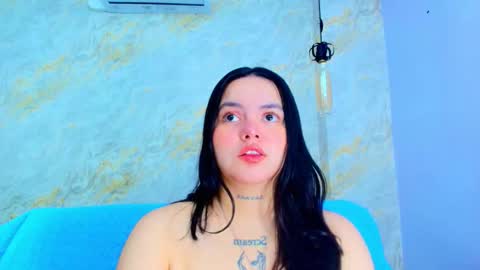 Mia  online show from 11, 1, 2026