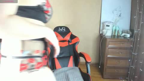 Ami online show from 4, 12, 2025