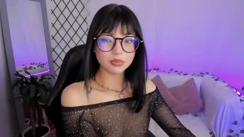 mia_collins_b online show from 23, 5, 2026