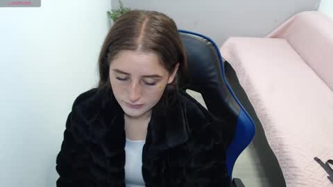 Mia online show from 23, 2, 2026