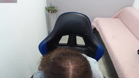 Mia online show from 2, 3, 2026