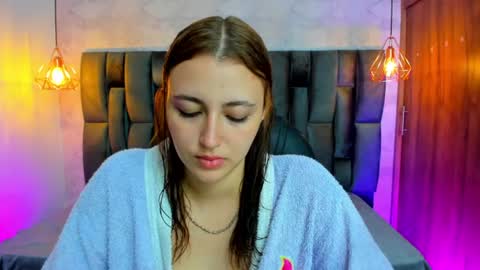 Snapshot of mia_ferrer18 chatting on 6, 8, 2026 mia_ferrer18 online show from 6, 8, 2026