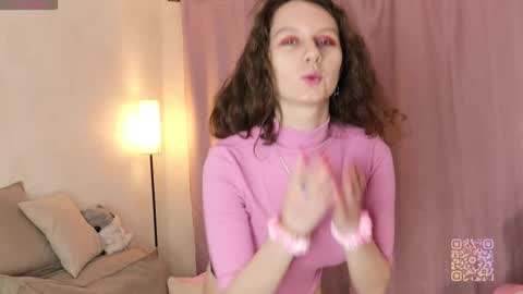 Mia  online show from 15, 2, 2026