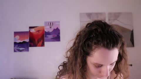 Snapshot of mia_frizz chatting on 28, 5, 2026 Mia online show from 28, 5, 2026