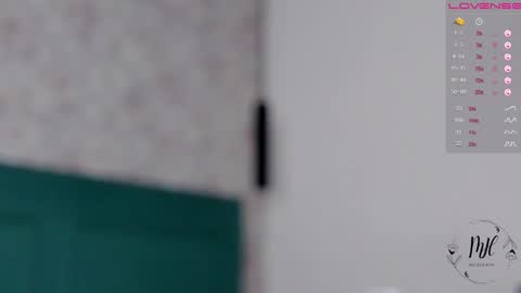  I am Mia  online show from 5, 12, 2024