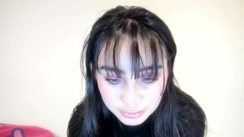 mia kaneee online show from 24, 11, 2025