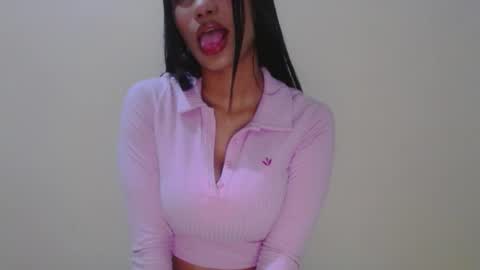 Snapshot of mia_kleim1 chatting on 11, 1, 2026 mia_kleim1 online show from 11, 1, 2026