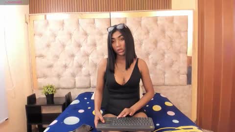 Snapshot of mia_konor06 chatting on 12, 5, 2026 Mia. online show from 12, 5, 2026