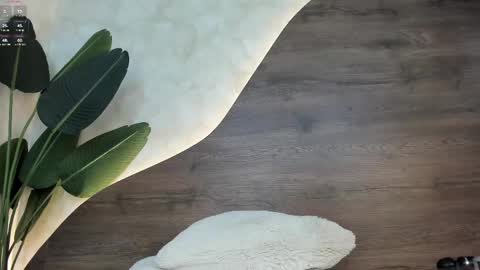 mia_lacy online show from 12, 2, 2025