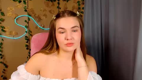 mia_lemm online show from 3, 6, 2026