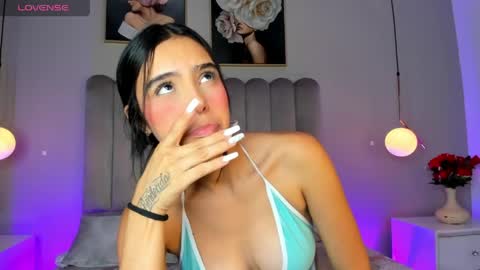 mia levy online show from 4, 6, 2026
