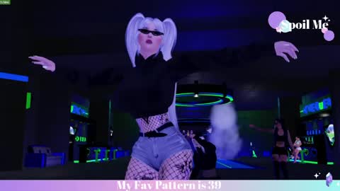 Snapshot of mia_lilah chatting on 16, 4, 2026 Mia online show from 16, 4, 2026