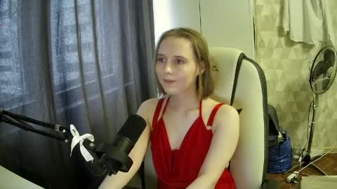 Snapshot of mia_liss_ chatting on 28, 5, 2026 Mia online show from 28, 5, 2026