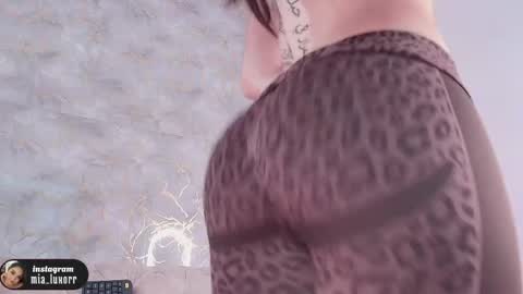 Snapshot of mia_luxor chatting on 18, 4, 2026 mia_luxor online show from 18, 4, 2026