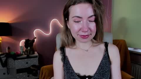 Mia online show from 27, 9, 2025