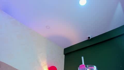 mia montess online show from 26, 3, 2026