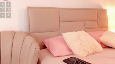 Snapshot of mia_mystic_ chatting on 18, 12, 2025 Mia Schedule 7am to 2pm Col online show from 18, 12, 2025