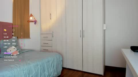 Mia Nevaeh - follow me online show from 15, 5, 2026