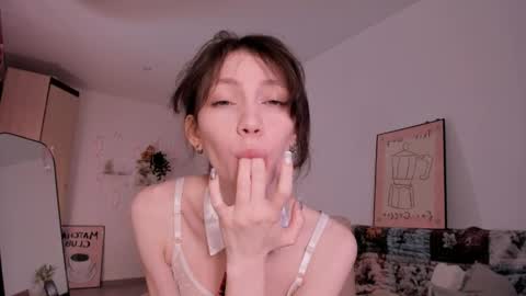 Snapshot of mia_pimmy chatting on 19, 4, 2026 Mia Pimmy online show from 19, 4, 2026