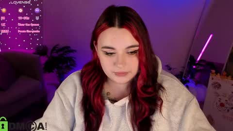Snapshot of mia_r0ss chatting on 13, 5, 2026 Mia online show from 13, 5, 2026