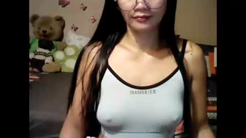 mia_rein online show from 15, 11, 2025