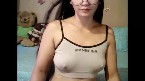 mia_rein online show from 13, 4, 2026