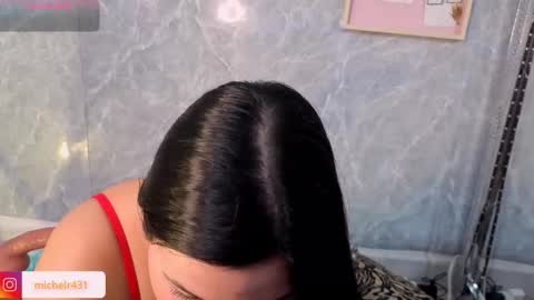 mia reys online show from 10, 4, 2026