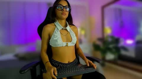 Snapshot of mia_rousse25 chatting on 16, 1, 2026 mia rousse25 online show from 16, 1, 2026