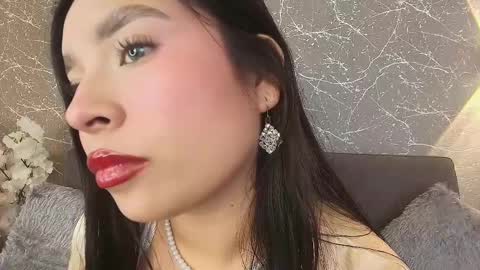 Snapshot of mia_roux13 chatting on 1, 3, 2025 Mia Roux online show from 1, 3, 2025