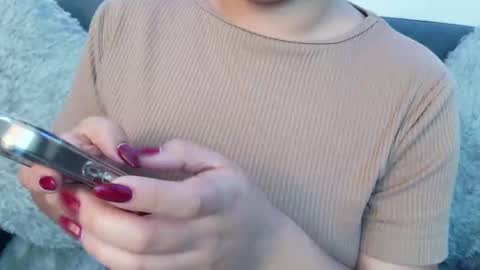 Snapshot of mia_roux13 chatting on 27, 9, 2025 Mia Roux online show from 27, 9, 2025