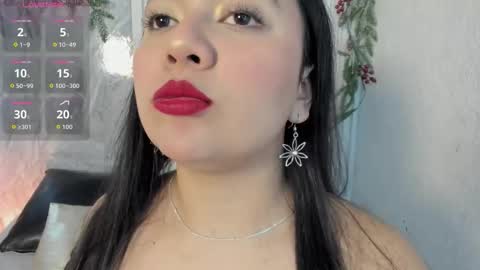 Mia Roux online show from 10, 11, 2025