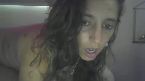 Mia online show from 12, 4, 2026