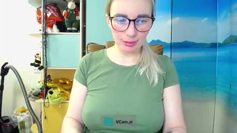 Snapshot of mia_sunnyy chatting on 8, 2, 2026 Mia. online show from 8, 2, 2026