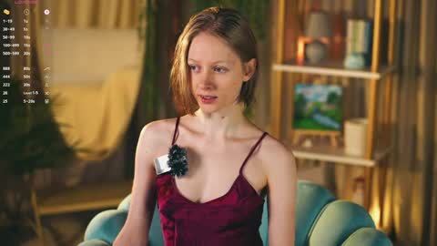 Snapshot of mia_vebes chatting on 8, 5, 2026 Mia online show from 8, 5, 2026