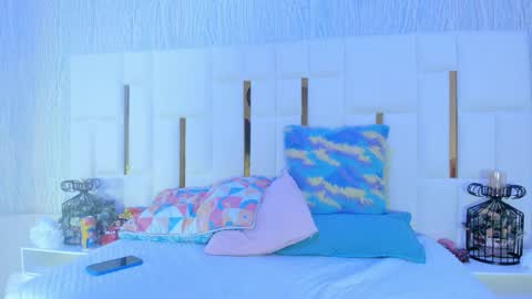 mia_vy online show from 3, 11, 2025